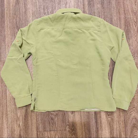 The North Face Women’s Button Up Shirt - Picture 15 of 15